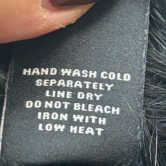 Rabbit Fur neck warmer/snood - Black - Picture 6 of 6